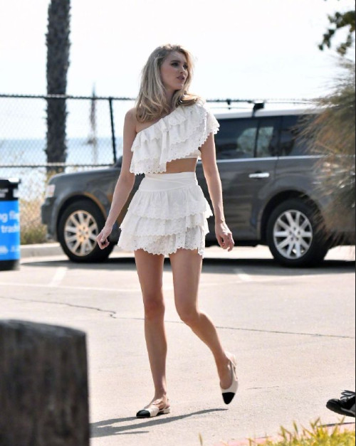 People are Buying Sex Toys More Than Ever, According to Data