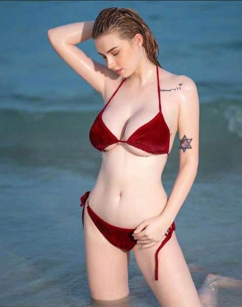 How to Have a Hands-Free Orgasm